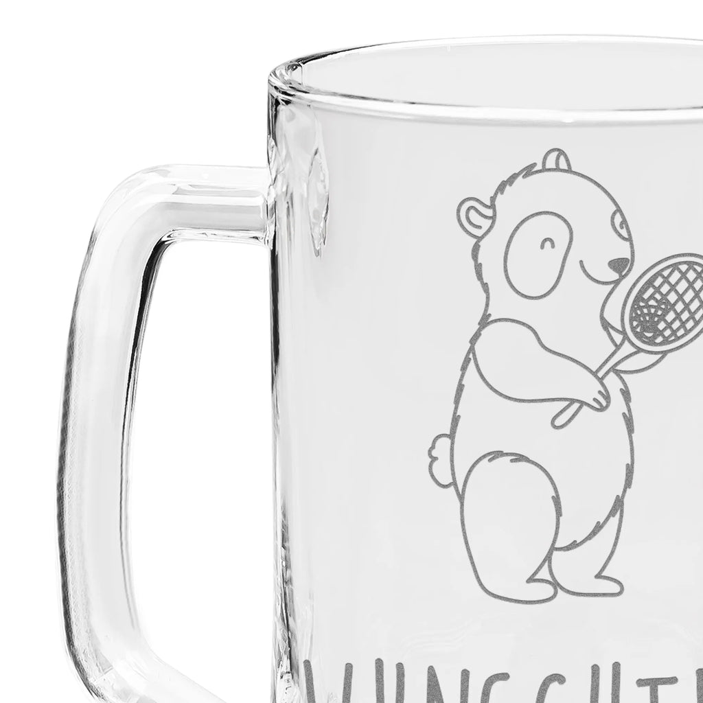 Personalisierter Gravur Bierkrug Panda Badminton Personalisierter Bierkrug, Personalisierter Bier Krug, Personalisiertes Bierkrug Glas, Bierkrug mit Namen, Bier Krug mit Namen, Bierkrug Glas mit Namen, Vatertag, Wunschtext, Wunschname, Personalisierbar, Selbst gestalten, Geschenk, Sport, Sportart, Hobby, Schenken, Danke, Dankeschön, Auszeichnung, Gewinn, Sportler, Badminton, Badminton spielen