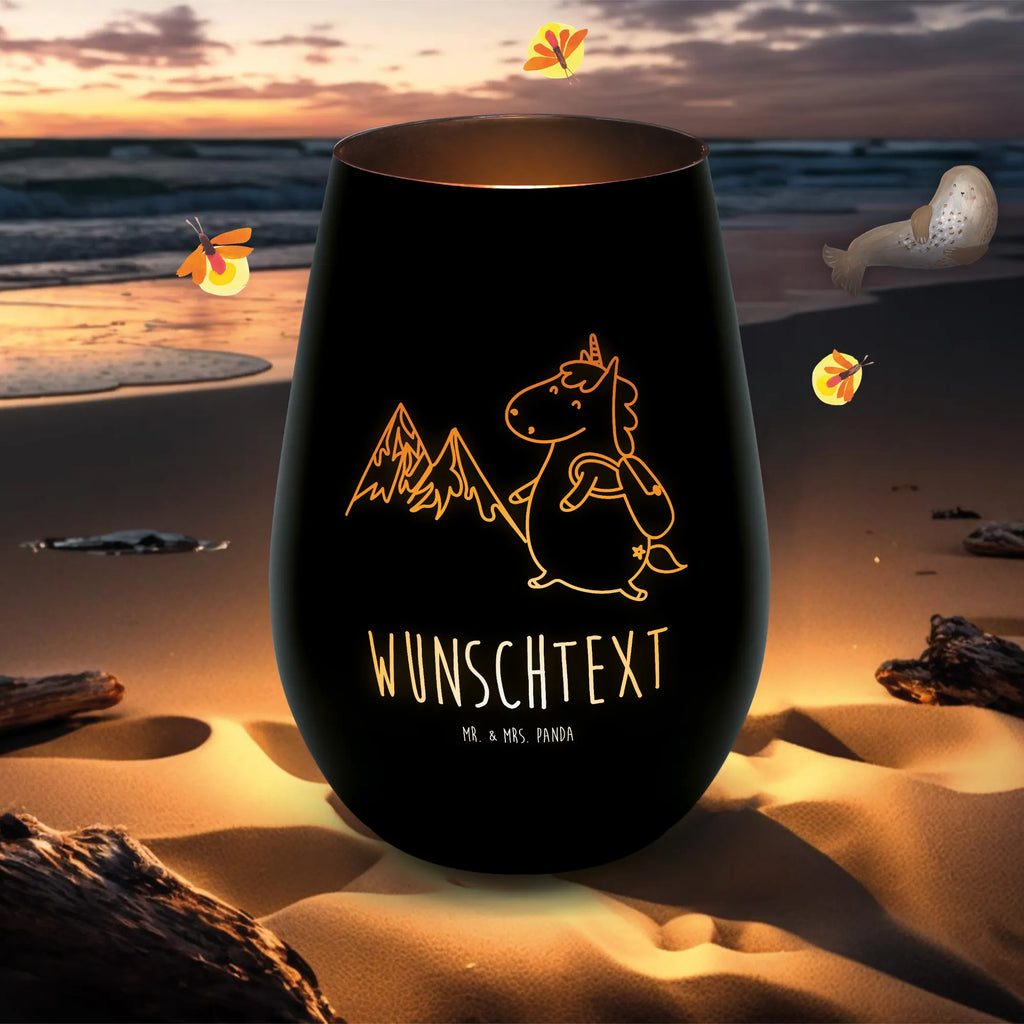 Gold Windlicht Personalisiert Einhorn Bergsteiger Personalisiertes Windlicht, Personalisiertes Teelicht, Personalisiertes Graviertes Windlicht, Personalisiertes Windlicht Gravur, Personalisierte Kerze, Personalisiertes Windlicht aus Glas, Personalisiertes Teelicht aus Glas, Personalisiertes Windlicht mit Namen, Teelicht mit Namen, Graviertes Windlicht mit Namen, Windlicht Gravur mit Namen, Kerze mit Namen, Windlicht aus Glas mit Namen, Teelicht aus Glas mit Namen, Wunschtext, Personalisierbar, Selbst gestalten, Einhorn, Einhörner, Einhorn Deko, Pegasus, Unicorn, Bergsteiger, Abenteuer, Berge, Abenteurer, Weltenbummler, Weltreise, Reisen, Urlaub, Entdecker