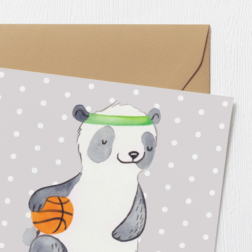 Deluxe Karte Panda Basketball Karte, Grußkarte, Klappkarte, Einladungskarte, Glückwunschkarte, Hochzeitskarte, Geburtstagskarte, Hochwertige Grußkarte, Hochwertige Klappkarte, Geschenk, Sport, Sportart, Hobby, Schenken, Danke, Dankeschön, Auszeichnung, Gewinn, Sportler, Basketball, Basketball Verein, Basketball Verband, Basketballplatz