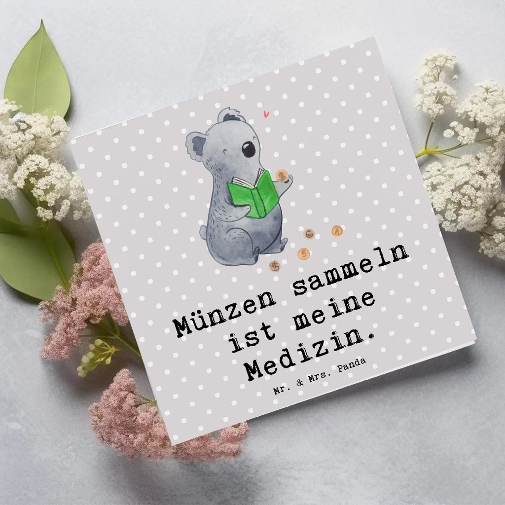 Deluxe Karte Koala Münzen sammeln Karte, Grußkarte, Klappkarte, Einladungskarte, Glückwunschkarte, Hochzeitskarte, Geburtstagskarte, Hochwertige Grußkarte, Hochwertige Klappkarte, Geschenk, Sport, Sportart, Hobby, Schenken, Danke, Dankeschön, Auszeichnung, Gewinn, Sportler, Münzen sammeln, Numismatik, Münzen aus aller Welt