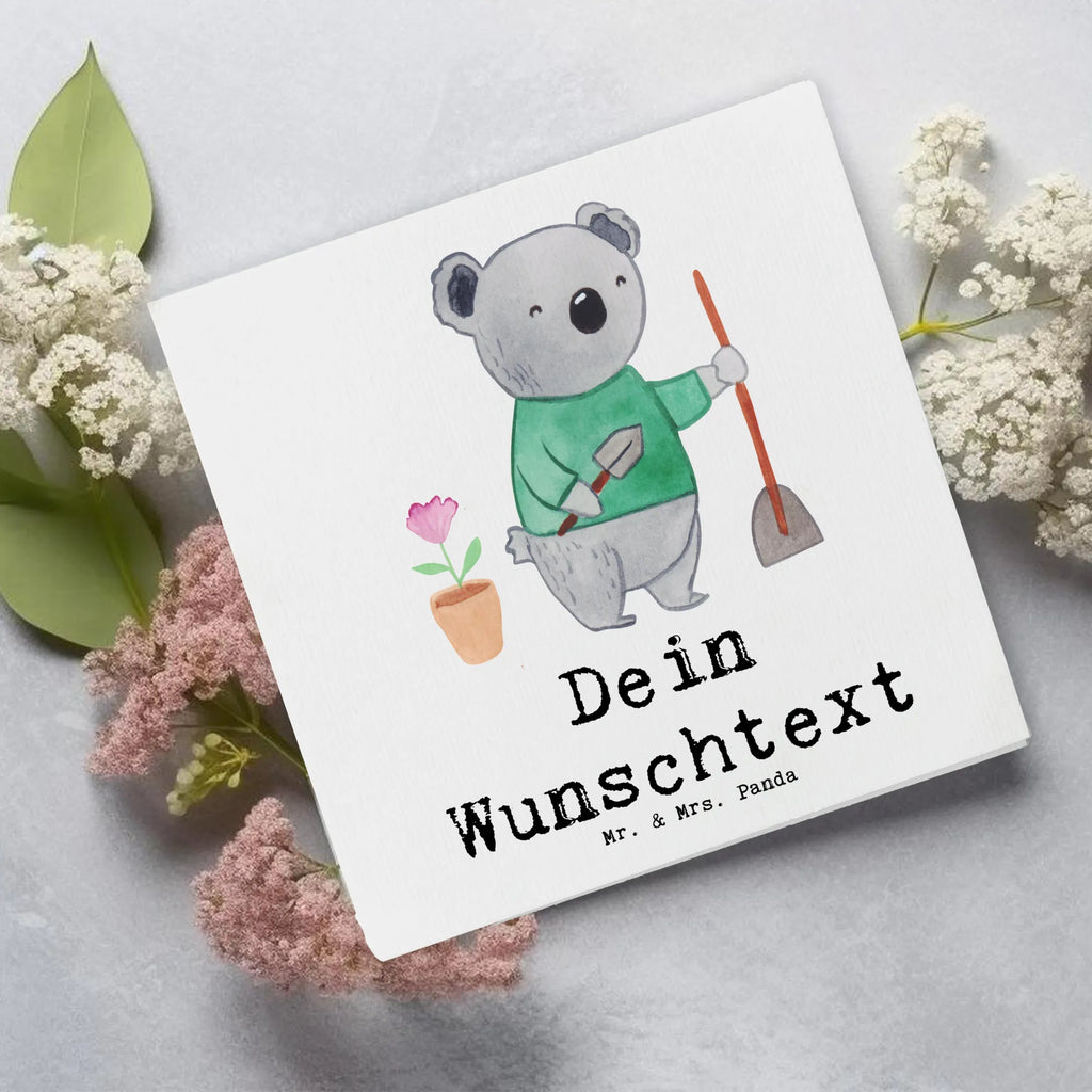 Personalisierte Deluxe Karte Garten- und Landschaftsbauer Herz Personalisierte Grußkarte, Personalisiertere Klappkarte, Personalisierte Einladungskarte, Personalisierte Glückwunschkarte, Personalisierte Hochzeitskarte, Personalisierte Geburtstagskarte, Grußkarte mit Namen, Grußkarte selber drucken, Grußkarte selbst gestalten, Grußkarte mit persönlichen Nachrichten, Grußkarte als Geldgeschenk, Grußkarten personalisiert, Personalisierte Karte, Beruf, Ausbildung, Jubiläum, Abschied, Rente, Kollege, Kollegin, Geschenk, Schenken, Arbeitskollege, Mitarbeiter, Firma, Danke, Dankeschön, Gärtner, Gartenplaner, Gärtnerei, Gartenbau, Hobbygärtner, Garten- und Landschaftsbauer