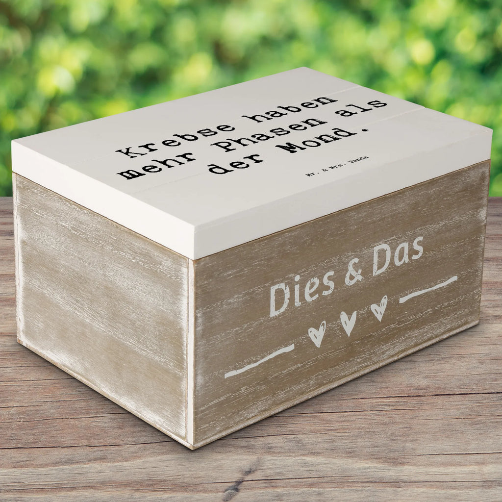 Holzkiste Spruch Krebs Phasen Holzkiste, Kiste, Schatzkiste, Truhe, Schatulle, XXL, Erinnerungsbox, Erinnerungskiste, Dekokiste, Aufbewahrungsbox, Geschenkbox, Geschenkdose, Tierkreiszeichen, Sternzeichen, Horoskop, Astrologie, Aszendent