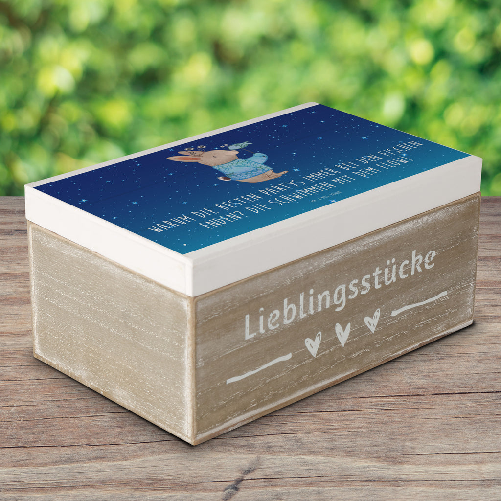 Holzkiste Fische Partys Holzkiste, Kiste, Schatzkiste, Truhe, Schatulle, XXL, Erinnerungsbox, Erinnerungskiste, Dekokiste, Aufbewahrungsbox, Geschenkbox, Geschenkdose, Tierkreiszeichen, Sternzeichen, Horoskop, Astrologie, Aszendent