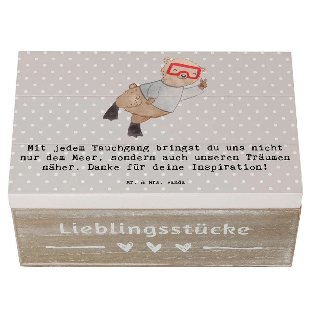 Holzkiste Tauch Trainerin Holzkiste, Kiste, Schatzkiste, Truhe, Schatulle, XXL, Erinnerungsbox, Erinnerungskiste, Dekokiste, Aufbewahrungsbox, Geschenkbox, Geschenkdose, Geschenk, Sport, Sportart, Hobby, Schenken, Danke, Dankeschön, Auszeichnung, Gewinn, Sportler