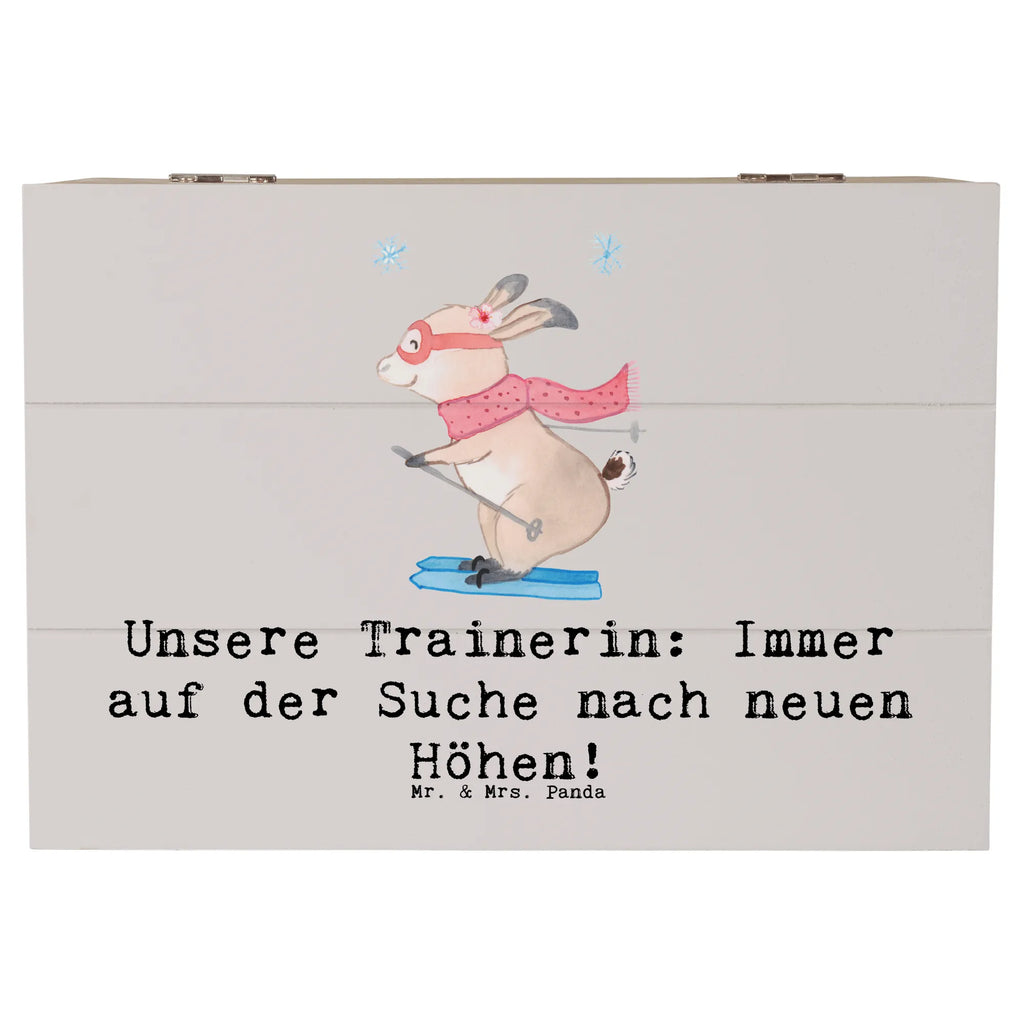 Holzkiste Skispringen Trainerin Holzkiste, Kiste, Schatzkiste, Truhe, Schatulle, XXL, Erinnerungsbox, Erinnerungskiste, Dekokiste, Aufbewahrungsbox, Geschenkbox, Geschenkdose, Geschenk, Sport, Sportart, Hobby, Schenken, Danke, Dankeschön, Auszeichnung, Gewinn, Sportler