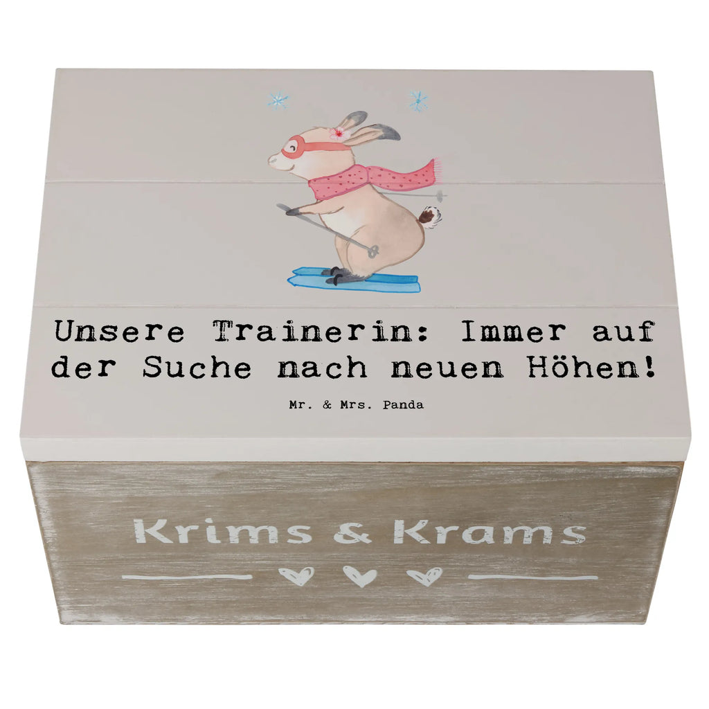 Holzkiste Skispringen Trainerin Holzkiste, Kiste, Schatzkiste, Truhe, Schatulle, XXL, Erinnerungsbox, Erinnerungskiste, Dekokiste, Aufbewahrungsbox, Geschenkbox, Geschenkdose, Geschenk, Sport, Sportart, Hobby, Schenken, Danke, Dankeschön, Auszeichnung, Gewinn, Sportler