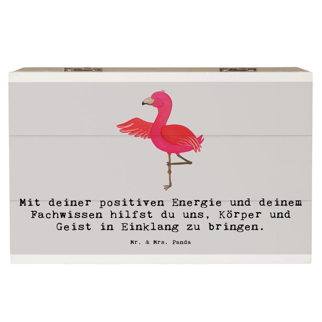 Holzkiste Yoga Trainerin Harmonie Holzkiste, Kiste, Schatzkiste, Truhe, Schatulle, XXL, Erinnerungsbox, Erinnerungskiste, Dekokiste, Aufbewahrungsbox, Geschenkbox, Geschenkdose, Geschenk, Sport, Sportart, Hobby, Schenken, Danke, Dankeschön, Auszeichnung, Gewinn, Sportler