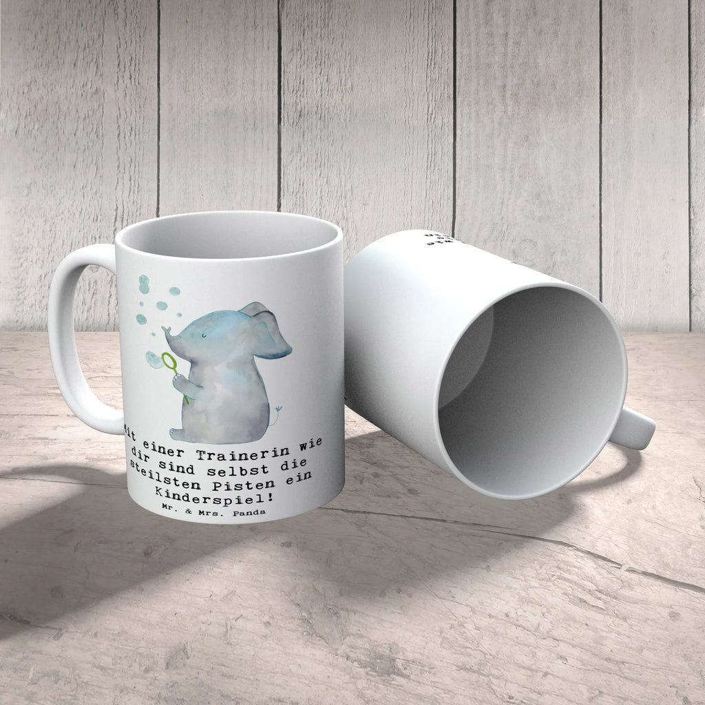 Tasse Skifahren Trainerin Tasse, Kaffeetasse, Teetasse, Becher, Kaffeebecher, Teebecher, Keramiktasse, Porzellantasse, Büro Tasse, Geschenk Tasse, Tasse Sprüche, Tasse Motive, Kaffeetassen, Tasse bedrucken, Designer Tasse, Cappuccino Tassen, Schöne Teetassen, Geschenk, Sport, Sportart, Hobby, Schenken, Danke, Dankeschön, Auszeichnung, Gewinn, Sportler