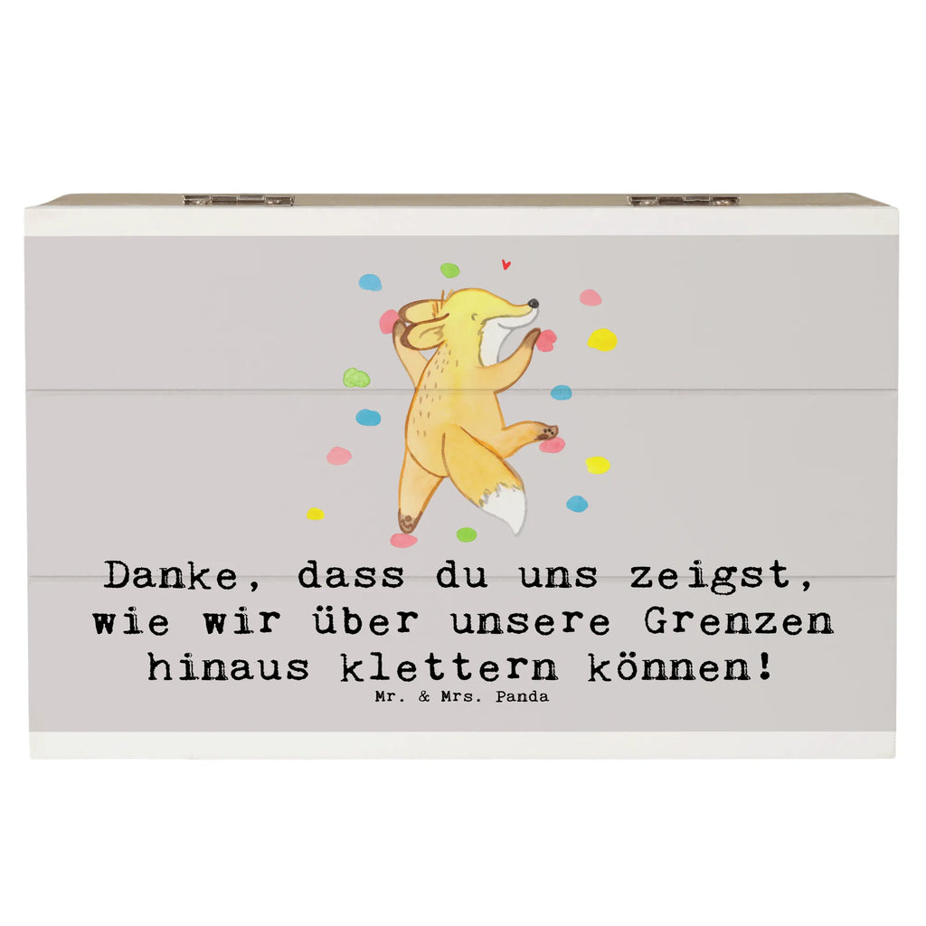 Holzkiste Klettern Trainerin Dankeschön Holzkiste, Kiste, Schatzkiste, Truhe, Schatulle, XXL, Erinnerungsbox, Erinnerungskiste, Dekokiste, Aufbewahrungsbox, Geschenkbox, Geschenkdose, Geschenk, Sport, Sportart, Hobby, Schenken, Danke, Dankeschön, Auszeichnung, Gewinn, Sportler