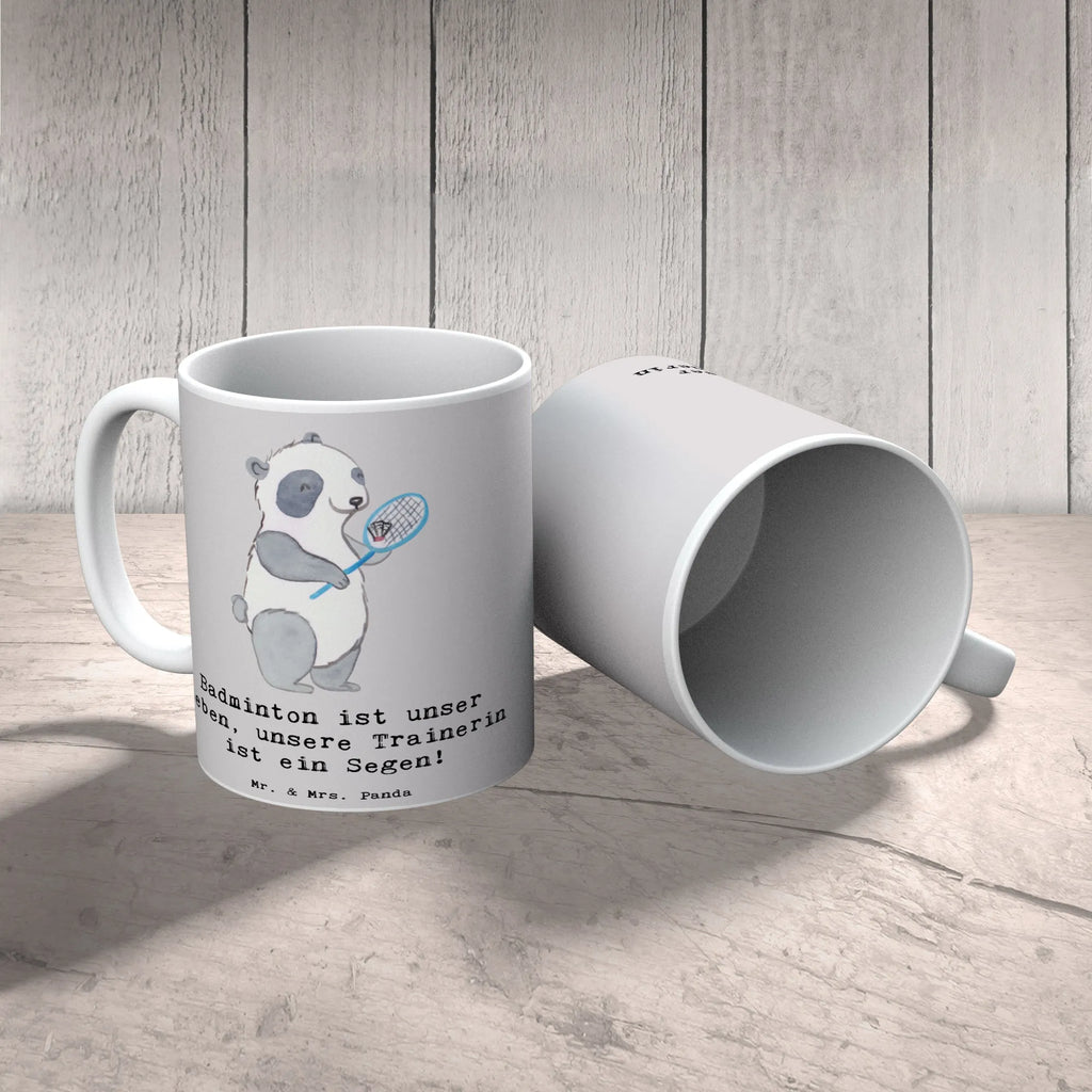 Tasse Badminton Trainerin Tasse, Kaffeetasse, Teetasse, Becher, Kaffeebecher, Teebecher, Keramiktasse, Porzellantasse, Büro Tasse, Geschenk Tasse, Tasse Sprüche, Tasse Motive, Kaffeetassen, Tasse bedrucken, Designer Tasse, Cappuccino Tassen, Schöne Teetassen, Geschenk, Sport, Sportart, Hobby, Schenken, Danke, Dankeschön, Auszeichnung, Gewinn, Sportler