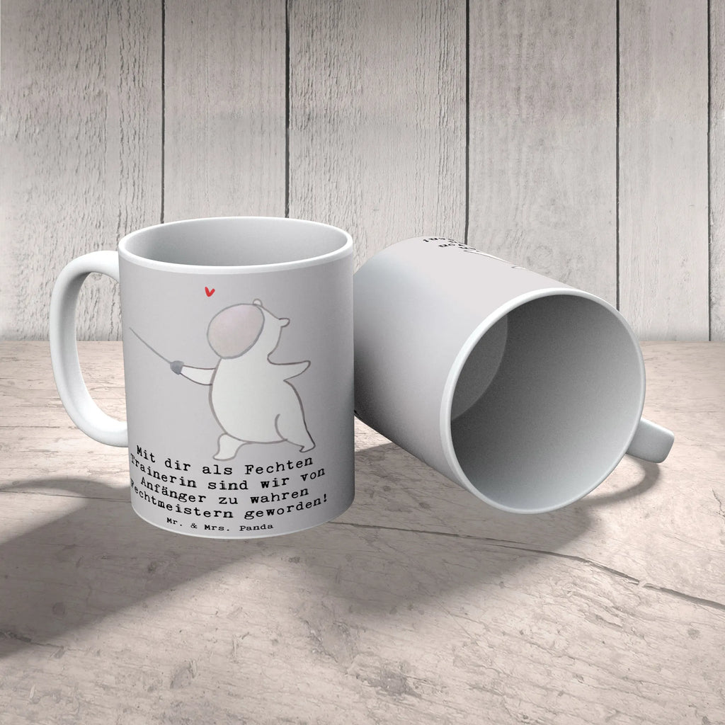 Tasse Fechten Trainerin Meister Tasse, Kaffeetasse, Teetasse, Becher, Kaffeebecher, Teebecher, Keramiktasse, Porzellantasse, Büro Tasse, Geschenk Tasse, Tasse Sprüche, Tasse Motive, Kaffeetassen, Tasse bedrucken, Designer Tasse, Cappuccino Tassen, Schöne Teetassen, Geschenk, Sport, Sportart, Hobby, Schenken, Danke, Dankeschön, Auszeichnung, Gewinn, Sportler