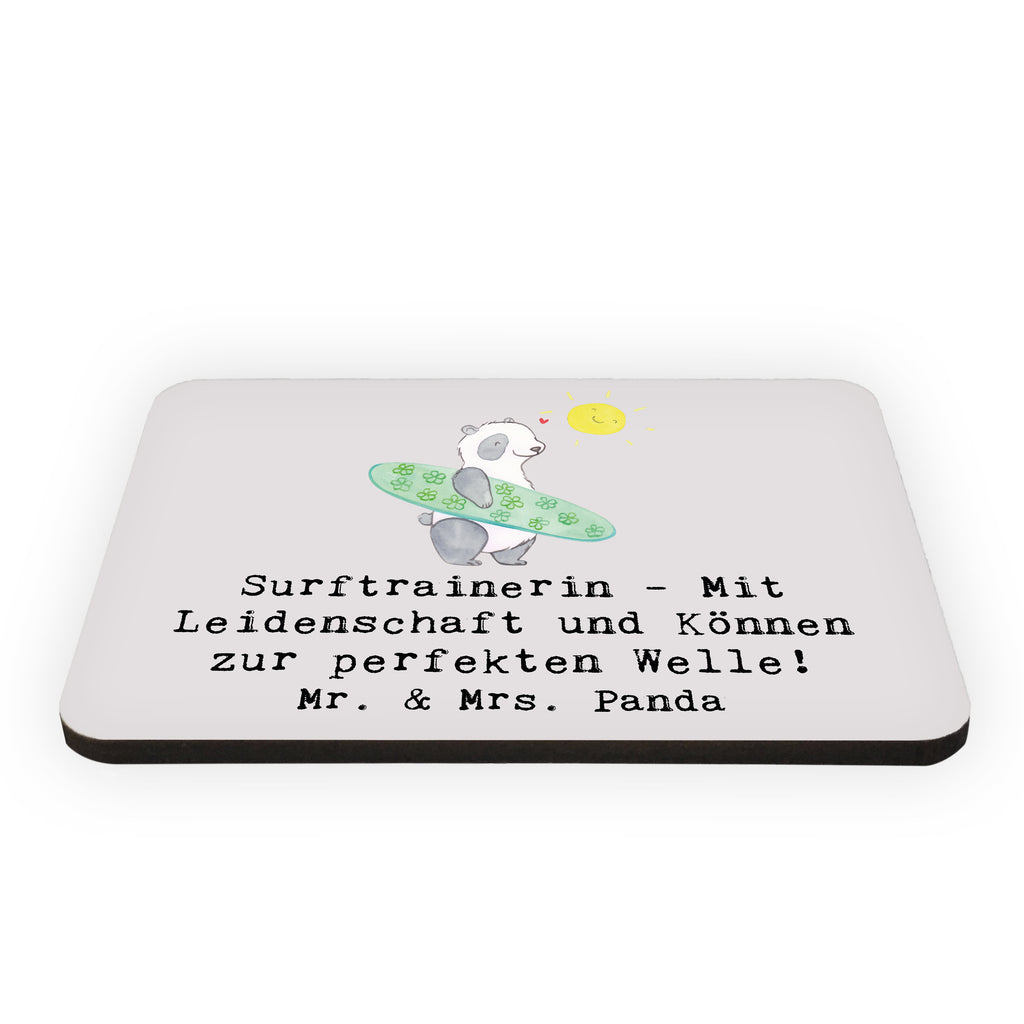 Magnet Surfen Trainerin Kühlschrankmagnet, Pinnwandmagnet, Souvenir Magnet, Motivmagnete, Dekomagnet, Whiteboard Magnet, Notiz Magnet, Kühlschrank Dekoration, Geschenk, Sport, Sportart, Hobby, Schenken, Danke, Dankeschön, Auszeichnung, Gewinn, Sportler