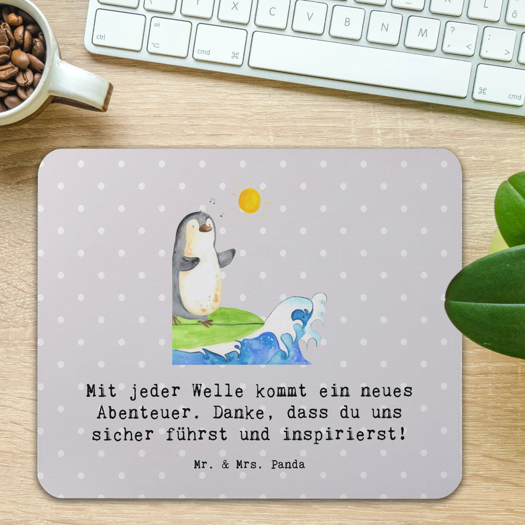 Mauspad Surfen Trainerin Abenteuer Mousepad, Computer zubehör, Büroausstattung, PC Zubehör, Arbeitszimmer, Mauspad, Einzigartiges Mauspad, Designer Mauspad, Mausunterlage, Mauspad Büro, Geschenk, Sport, Sportart, Hobby, Schenken, Danke, Dankeschön, Auszeichnung, Gewinn, Sportler