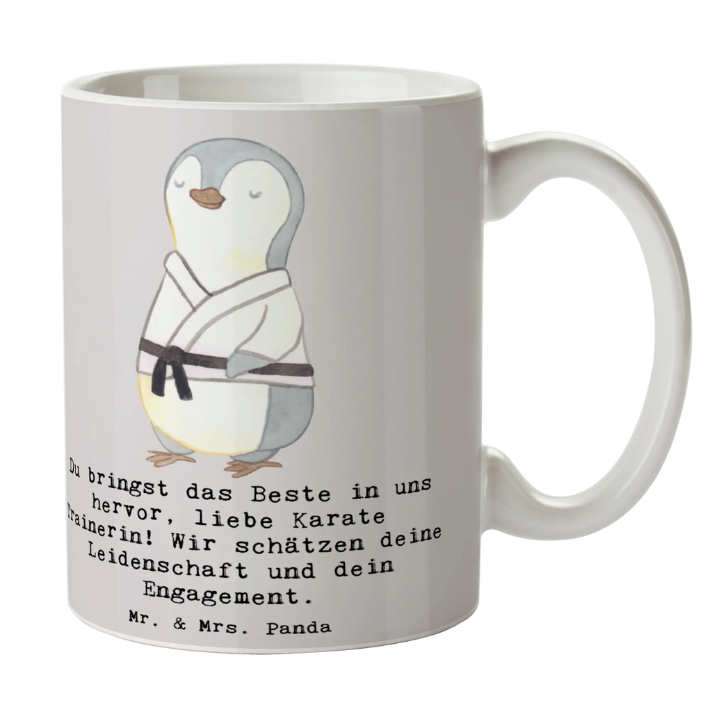 Tasse Karate Trainerin Tasse, Kaffeetasse, Teetasse, Becher, Kaffeebecher, Teebecher, Keramiktasse, Porzellantasse, Büro Tasse, Geschenk Tasse, Tasse Sprüche, Tasse Motive, Kaffeetassen, Tasse bedrucken, Designer Tasse, Cappuccino Tassen, Schöne Teetassen, Geschenk, Sport, Sportart, Hobby, Schenken, Danke, Dankeschön, Auszeichnung, Gewinn, Sportler