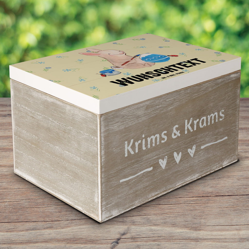 Personalisierte Holzkiste Hase Marienkäfer Holzkiste mit Namen, Kiste mit Namen, Schatzkiste mit Namen, Truhe mit Namen, Schatulle mit Namen, Erinnerungsbox mit Namen, Erinnerungskiste, mit Namen, Dekokiste mit Namen, Aufbewahrungsbox mit Namen, Holzkiste Personalisiert, Kiste Personalisiert, Schatzkiste Personalisiert, Truhe Personalisiert, Schatulle Personalisiert, Erinnerungsbox Personalisiert, Erinnerungskiste Personalisiert, Dekokiste Personalisiert, Aufbewahrungsbox Personalisiert, Geschenkbox personalisiert, GEschenkdose personalisiert, Ostern, Osterhase, Ostergeschenke, Osternest, Osterdeko, Geschenke zu Ostern, Ostern Geschenk, Ostergeschenke Kinder, Ostern Kinder, Ostergrüße, Ostereier, Frühlingsgrüße, Eier bemalen, Picknicken, Frühling, Frühlingsgefühle, Hase