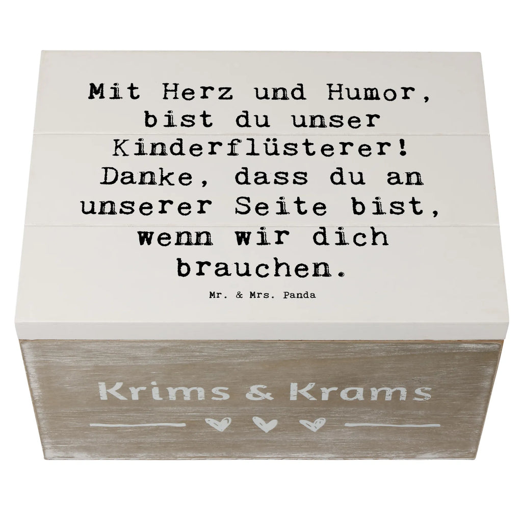 Holzkiste Mit Herz und Humor, bist du unser Kinderflüsterer! Danke, dass du an unserer Seite bist, wenn wir dich brauchen. Holzkiste, Kiste, Schatzkiste, Truhe, Schatulle, XXL, Erinnerungsbox, Erinnerungskiste, Dekokiste, Aufbewahrungsbox, Geschenkbox, Geschenkdose