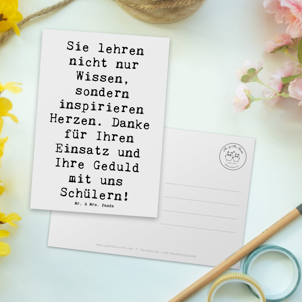 Postkarte Sie lehren nicht nur Wissen, sondern inspirieren Herzen. Danke für Ihren Einsatz und Ihre Geduld mit uns Schülern! Postkarte, Karte, Geschenkkarte, Grußkarte, Einladung, Ansichtskarte, Geburtstagskarte, Einladungskarte, Dankeskarte, Ansichtskarten, Einladung Geburtstag, Einladungskarten Geburtstag