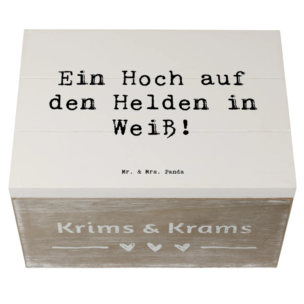 Holzkiste Ein Hoch auf den Helden in Weiß! Holzkiste, Kiste, Schatzkiste, Truhe, Schatulle, XXL, Erinnerungsbox, Erinnerungskiste, Dekokiste, Aufbewahrungsbox, Geschenkbox, Geschenkdose