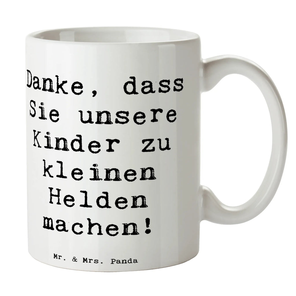 Tasse Spruch Erzieher Heldenmacher Tasse, Kaffeetasse, Teetasse, Becher, Kaffeebecher, Teebecher, Keramiktasse, Porzellantasse, Büro Tasse, Geschenk Tasse, Tasse Sprüche, Tasse Motive, Kaffeetassen, Tasse bedrucken, Designer Tasse, Cappuccino Tassen, Schöne Teetassen