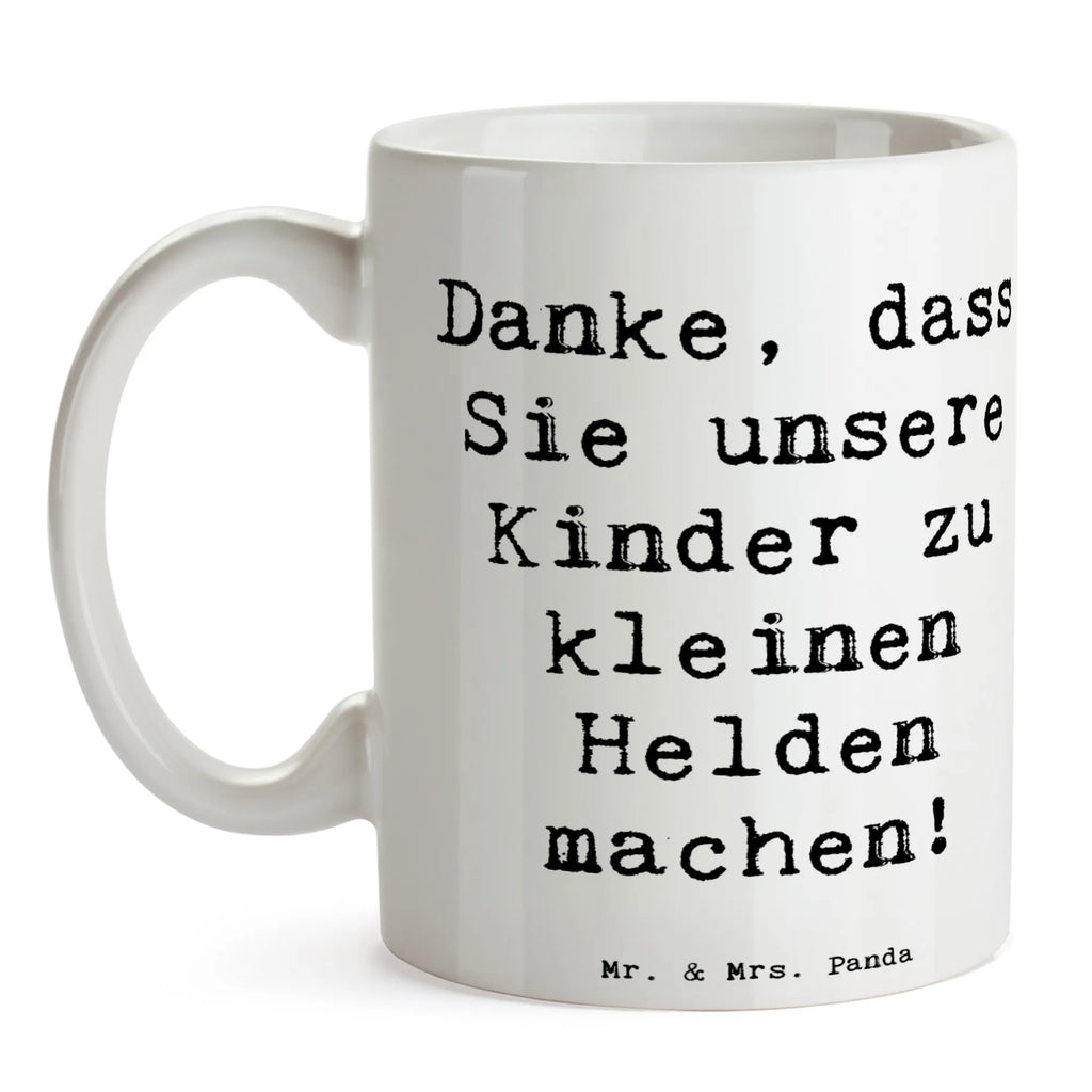 Tasse Spruch Erzieher Heldenmacher Tasse, Kaffeetasse, Teetasse, Becher, Kaffeebecher, Teebecher, Keramiktasse, Porzellantasse, Büro Tasse, Geschenk Tasse, Tasse Sprüche, Tasse Motive, Kaffeetassen, Tasse bedrucken, Designer Tasse, Cappuccino Tassen, Schöne Teetassen