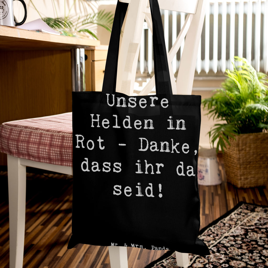 Tragetasche Unsere Helden in Rot - Danke, dass ihr da seid! Beuteltasche, Beutel, Einkaufstasche, Jutebeutel, Stoffbeutel, Tasche, Shopper, Umhängetasche, Strandtasche, Schultertasche, Stofftasche, Tragetasche, Badetasche, Jutetasche, Einkaufstüte, Laptoptasche