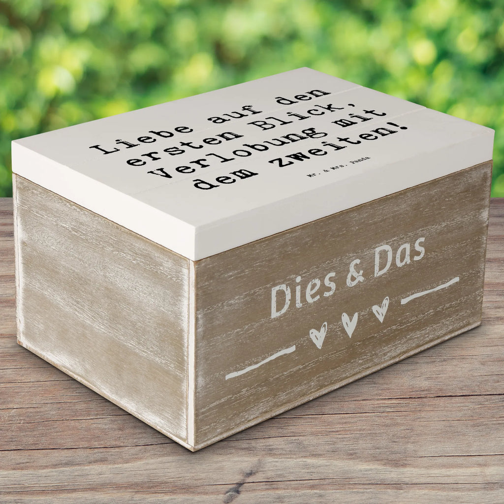 Holzkiste Spruch Verlobung Glaube Holzkiste, Kiste, Schatzkiste, Truhe, Schatulle, XXL, Erinnerungsbox, Erinnerungskiste, Dekokiste, Aufbewahrungsbox, Geschenkbox, Geschenkdose, Hochzeit, Hochzeitsgeschenk, Ehe, Hochzeitsfeier, Trauung, Trauungsgeschenk, Hochzeitskarte, Verlobungsfeier, Verlobungsgeschenk, Hochzeitsgeschenkideen, Hochzeitsgeschenke für Brautpaar