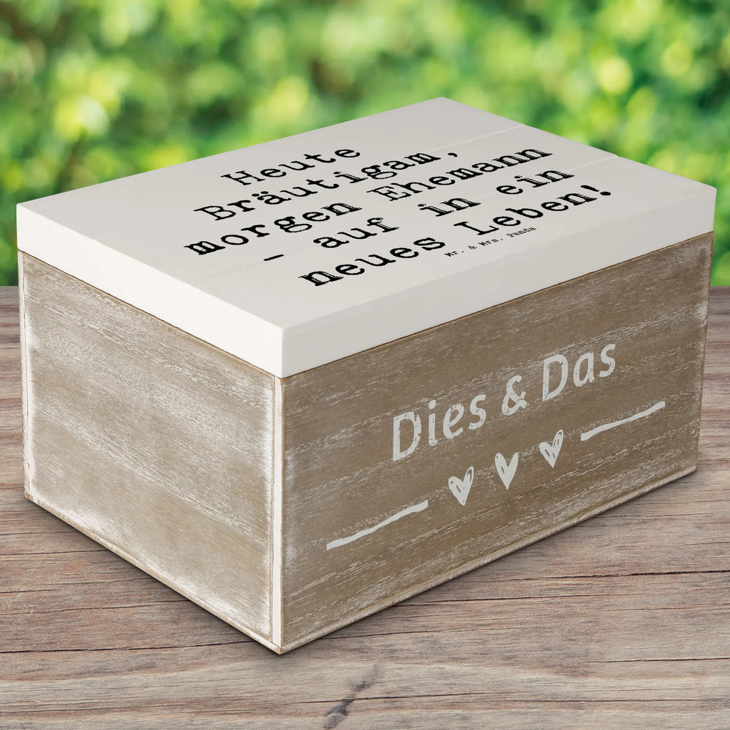 Holzkiste Spruch Bräutigam Heute Holzkiste, Kiste, Schatzkiste, Truhe, Schatulle, XXL, Erinnerungsbox, Erinnerungskiste, Dekokiste, Aufbewahrungsbox, Geschenkbox, Geschenkdose, Hochzeit, Hochzeitsgeschenk, Ehe, Hochzeitsfeier, Trauung, Trauungsgeschenk, Hochzeitskarte, Verlobungsfeier, Verlobungsgeschenk, Hochzeitsgeschenkideen, Hochzeitsgeschenke für Brautpaar