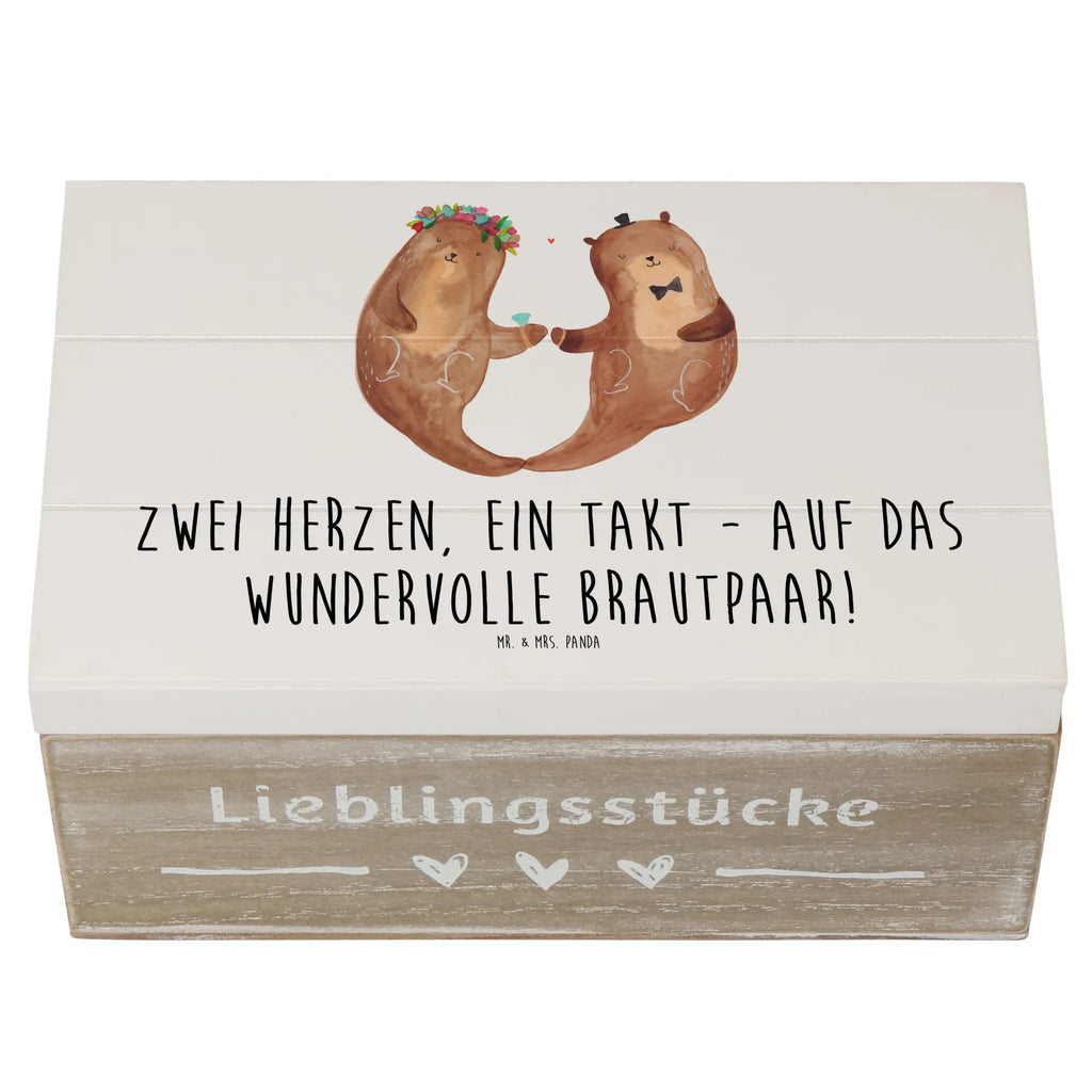 Holzkiste Brautpaar Herzen Holzkiste, Kiste, Schatzkiste, Truhe, Schatulle, XXL, Erinnerungsbox, Erinnerungskiste, Dekokiste, Aufbewahrungsbox, Geschenkbox, Geschenkdose, Hochzeit, Hochzeitsgeschenk, Ehe, Hochzeitsfeier, Trauung, Trauungsgeschenk, Hochzeitskarte, Verlobungsfeier, Verlobungsgeschenk, Hochzeitsgeschenkideen, Hochzeitsgeschenke für Brautpaar