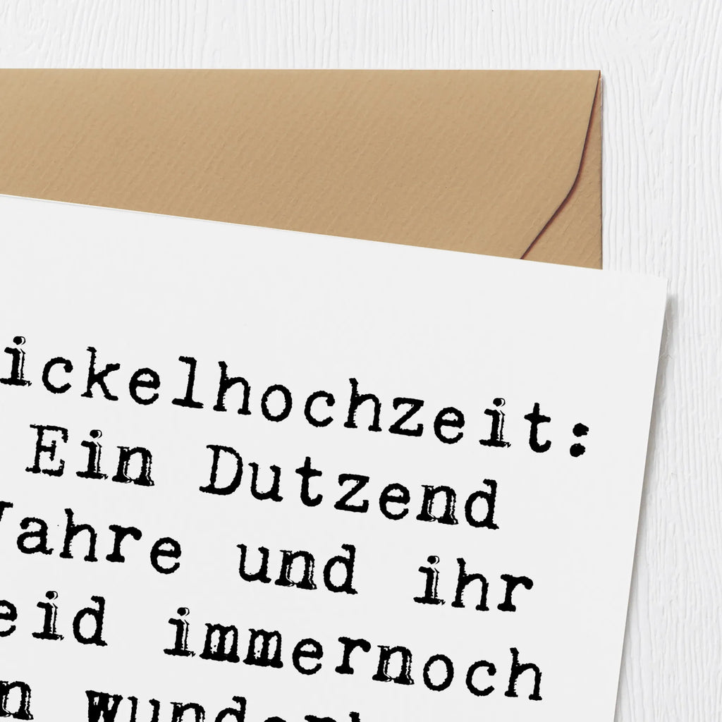 Deluxe Karte Spruch 12. Hochzeitstag Nickelhochzeit Karte, Grußkarte, Klappkarte, Einladungskarte, Glückwunschkarte, Hochzeitskarte, Geburtstagskarte, Hochwertige Grußkarte, Hochwertige Klappkarte, Hochzeit, Hochzeitsgeschenk, Ehe, Hochzeitsfeier, Trauung, Trauungsgeschenk, Verlobungsfeier, Verlobungsgeschenk, Hochzeitsgeschenkideen, Hochzeitsgeschenke für Brautpaar