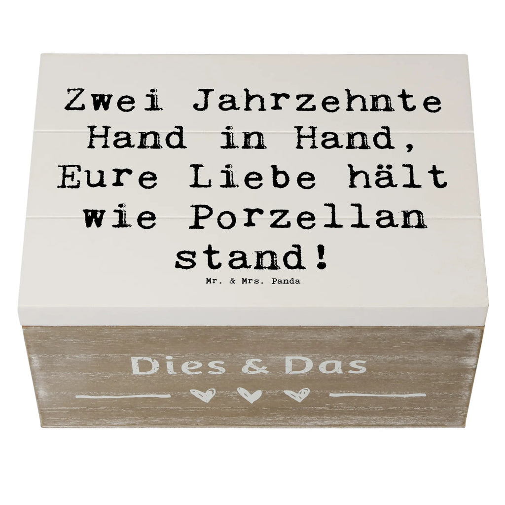 Holzkiste Spruch 20. Hochzeitstag Porzellanhochzeit Holzkiste, Kiste, Schatzkiste, Truhe, Schatulle, XXL, Erinnerungsbox, Erinnerungskiste, Dekokiste, Aufbewahrungsbox, Geschenkbox, Geschenkdose, Hochzeit, Hochzeitsgeschenk, Ehe, Hochzeitsfeier, Trauung, Trauungsgeschenk, Hochzeitskarte, Verlobungsfeier, Verlobungsgeschenk, Hochzeitsgeschenkideen, Hochzeitsgeschenke für Brautpaar