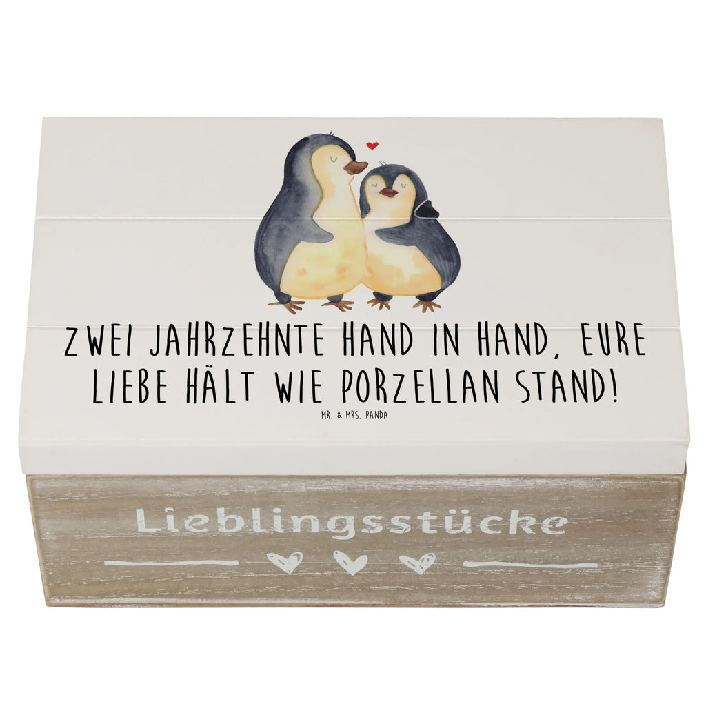 Holzkiste 20. Hochzeitstag Porzellanhochzeit Holzkiste, Kiste, Schatzkiste, Truhe, Schatulle, XXL, Erinnerungsbox, Erinnerungskiste, Dekokiste, Aufbewahrungsbox, Geschenkbox, Geschenkdose, Hochzeit, Hochzeitsgeschenk, Ehe, Hochzeitsfeier, Trauung, Trauungsgeschenk, Hochzeitskarte, Verlobungsfeier, Verlobungsgeschenk, Hochzeitsgeschenkideen, Hochzeitsgeschenke für Brautpaar