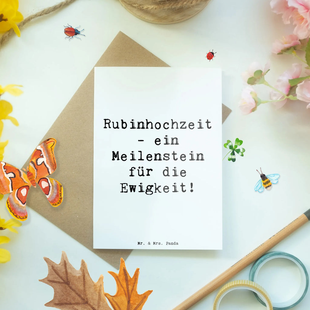 Grußkarte Rubinhochzeit - ein Meilenstein für die Ewigkeit! Grußkarte, Klappkarte, Einladungskarte, Glückwunschkarte, Hochzeitskarte, Geburtstagskarte, Karte, Ansichtskarten, Hochzeit, Hochzeitsgeschenk, Ehe, Hochzeitsfeier, Trauung, Trauungsgeschenk, Verlobungsfeier, Verlobungsgeschenk, Hochzeitsgeschenkideen, Hochzeitsgeschenke für Brautpaar