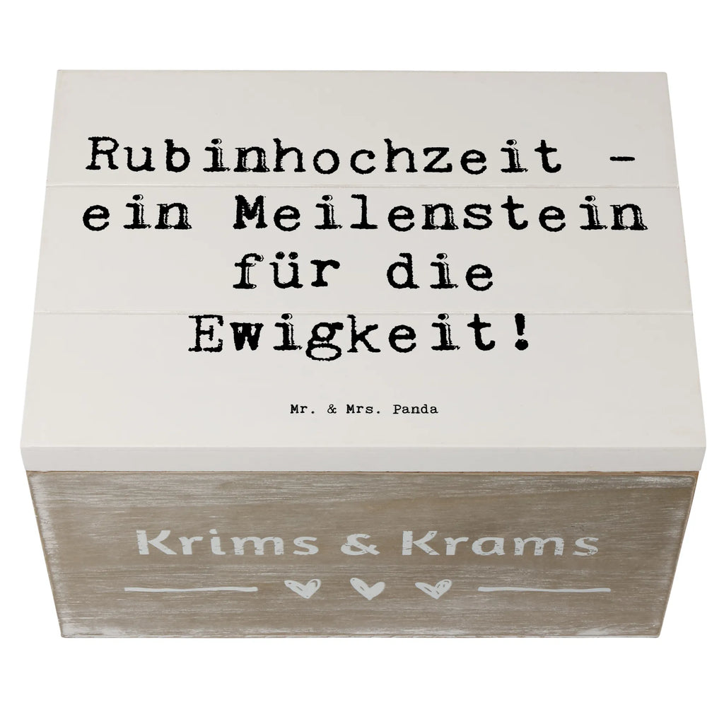 Holzkiste Spruch 40. Hochzeitstag Rubinhochzeit Holzkiste, Kiste, Schatzkiste, Truhe, Schatulle, XXL, Erinnerungsbox, Erinnerungskiste, Dekokiste, Aufbewahrungsbox, Geschenkbox, Geschenkdose, Hochzeit, Hochzeitsgeschenk, Ehe, Hochzeitsfeier, Trauung, Trauungsgeschenk, Hochzeitskarte, Verlobungsfeier, Verlobungsgeschenk, Hochzeitsgeschenkideen, Hochzeitsgeschenke für Brautpaar