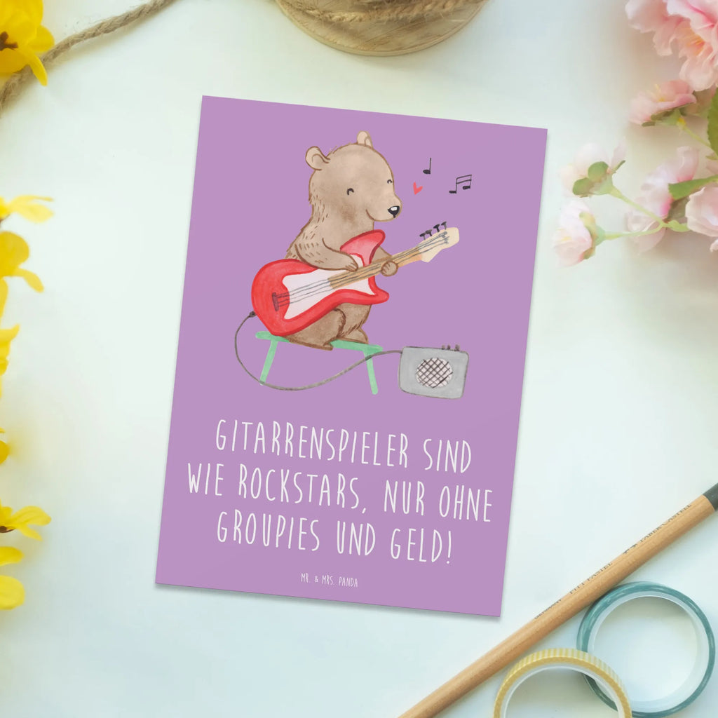 Postkarte Gitarre Helden Postkarte, Karte, Geschenkkarte, Grußkarte, Einladung, Ansichtskarte, Geburtstagskarte, Einladungskarte, Dankeskarte, Ansichtskarten, Einladung Geburtstag, Einladungskarten Geburtstag, Instrumente, Geschenke Musiker, Musikliebhaber