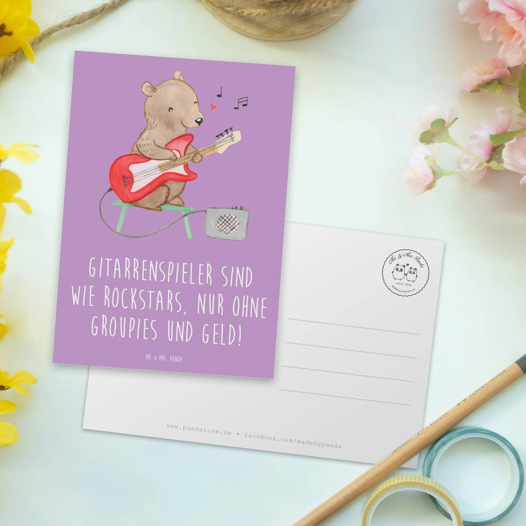 Postkarte Gitarre Helden Postkarte, Karte, Geschenkkarte, Grußkarte, Einladung, Ansichtskarte, Geburtstagskarte, Einladungskarte, Dankeskarte, Ansichtskarten, Einladung Geburtstag, Einladungskarten Geburtstag, Instrumente, Geschenke Musiker, Musikliebhaber