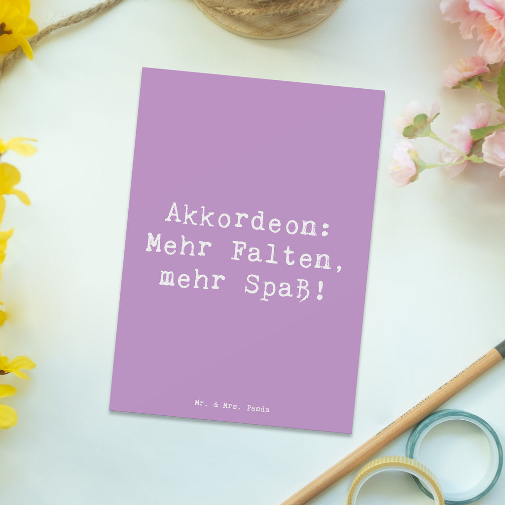 Postkarte Akkordeon: Mehr Falten, mehr Spaß! Postkarte, Karte, Geschenkkarte, Grußkarte, Einladung, Ansichtskarte, Geburtstagskarte, Einladungskarte, Dankeskarte, Ansichtskarten, Einladung Geburtstag, Einladungskarten Geburtstag, Instrumente, Geschenke Musiker, Musikliebhaber