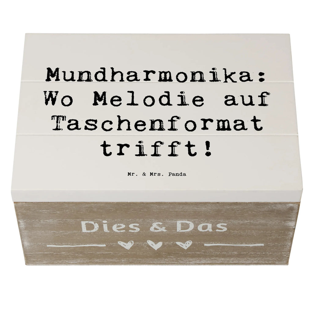 Holzkiste Spruch Mundharmonika: Wo Melodie auf Taschenformat trifft! Holzkiste, Kiste, Schatzkiste, Truhe, Schatulle, XXL, Erinnerungsbox, Erinnerungskiste, Dekokiste, Aufbewahrungsbox, Geschenkbox, Geschenkdose, Instrumente, Geschenke Musiker, Musikliebhaber