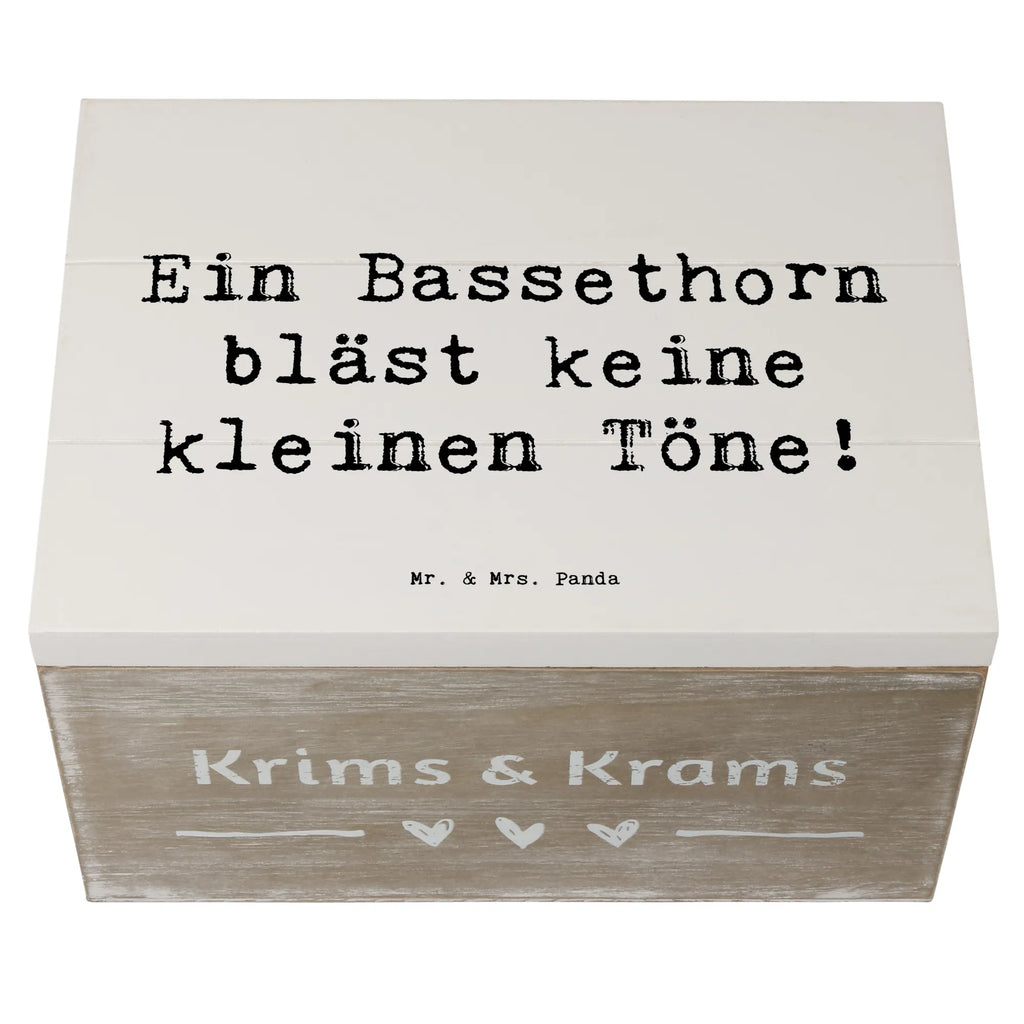 Holzkiste Spruch Ein Bassethorn bläst keine kleinen Töne! Holzkiste, Kiste, Schatzkiste, Truhe, Schatulle, XXL, Erinnerungsbox, Erinnerungskiste, Dekokiste, Aufbewahrungsbox, Geschenkbox, Geschenkdose, Instrumente, Geschenke Musiker, Musikliebhaber