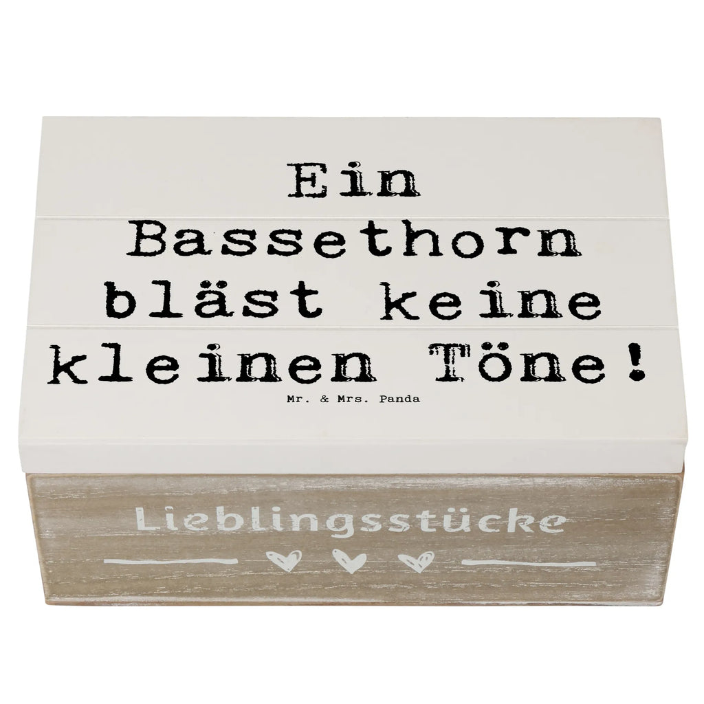 Holzkiste Spruch Ein Bassethorn bläst keine kleinen Töne! Holzkiste, Kiste, Schatzkiste, Truhe, Schatulle, XXL, Erinnerungsbox, Erinnerungskiste, Dekokiste, Aufbewahrungsbox, Geschenkbox, Geschenkdose, Instrumente, Geschenke Musiker, Musikliebhaber