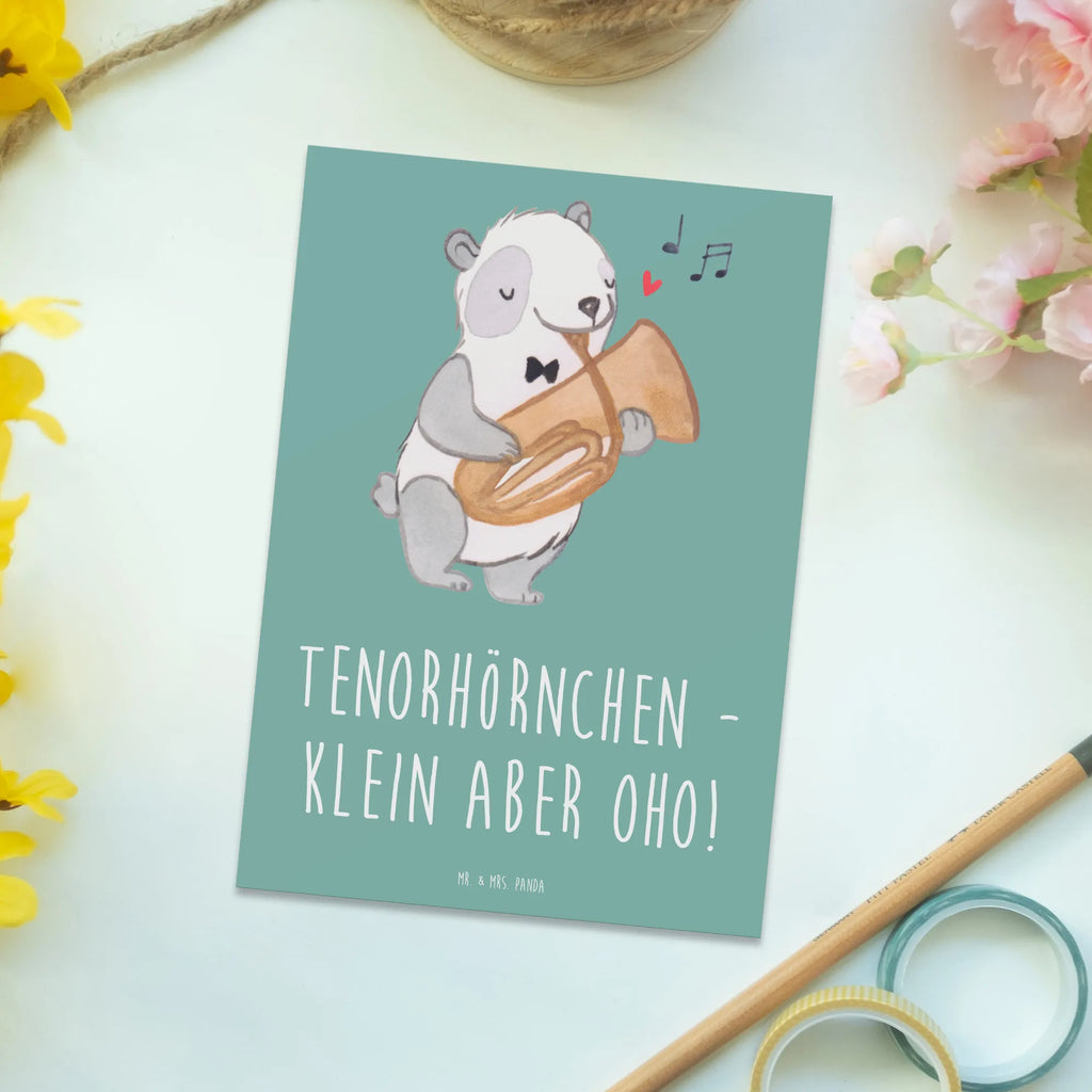 Postkarte Tenorhörnchen Magie Postkarte, Karte, Geschenkkarte, Grußkarte, Einladung, Ansichtskarte, Geburtstagskarte, Einladungskarte, Dankeskarte, Ansichtskarten, Einladung Geburtstag, Einladungskarten Geburtstag, Instrumente, Geschenke Musiker, Musikliebhaber