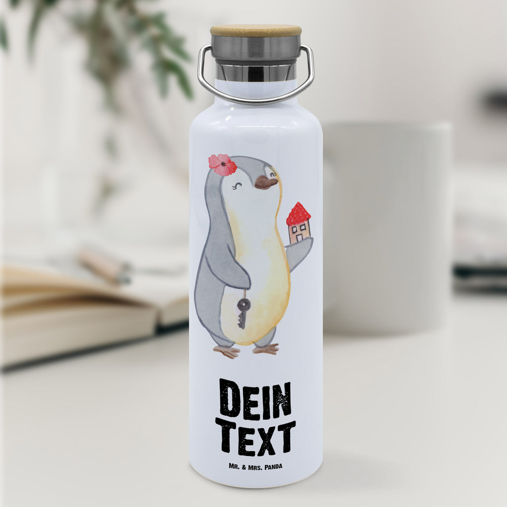 Personalisierte Trinkflasche Immobilienmaklerin mit Herz Personalisierte Trinkflasche, Trinkflasche mit Namen, Trinkflasche bedrucken, Flasche personalisiert, Trinkflasch mit Aufdruck, Trinkflasche Werbegeschenk, Namensaufdruck Trinkflasche, Sportflasche personalisiert, Trinkflasche Sport, Beruf, Ausbildung, Jubiläum, Abschied, Rente, Kollege, Kollegin, Geschenk, Schenken, Arbeitskollege, Mitarbeiter, Firma, Danke, Dankeschön, Immobilienmaklerin, Immobilienhändlerin, Immobilienkauffrau, Immobilienbüro