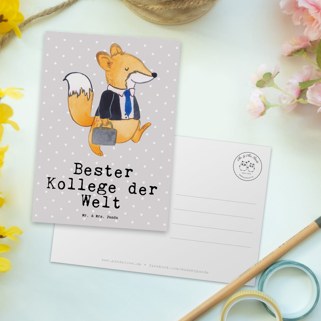 Postkarte Fuchs Bester Kollege der Welt Postkarte, Karte, Geschenkkarte, Grußkarte, Einladung, Ansichtskarte, Geburtstagskarte, Einladungskarte, Dankeskarte, Ansichtskarten, Einladung Geburtstag, Einladungskarten Geburtstag, für, Dankeschön, Geschenk, Schenken, Geburtstag, Geburtstagsgeschenk, Geschenkidee, Danke, Bedanken, Mitbringsel, Freude machen, Geschenktipp, Arbeitskollege, Kollege, Büro, Abschiedsgeschenk, Ruhestand, Arbeit, Mitarbeiter, Berufsgenosse, Beruf