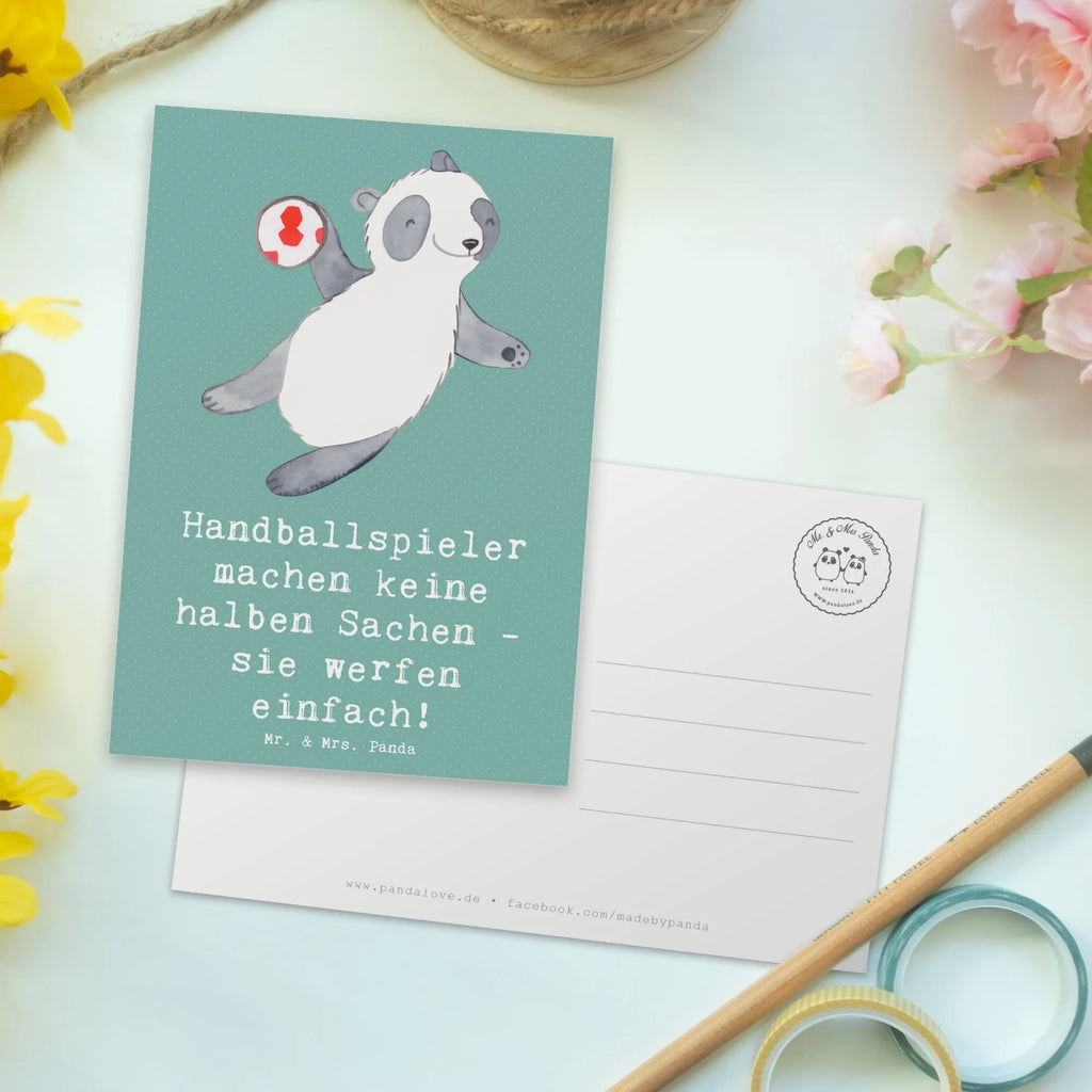 Postkarte Handball Wurf Postkarte, Karte, Geschenkkarte, Grußkarte, Einladung, Ansichtskarte, Geburtstagskarte, Einladungskarte, Dankeskarte, Ansichtskarten, Einladung Geburtstag, Einladungskarten Geburtstag, Geschenk, Sport, Sportart, Hobby, Schenken, Danke, Dankeschön, Auszeichnung, Gewinn, Sportler