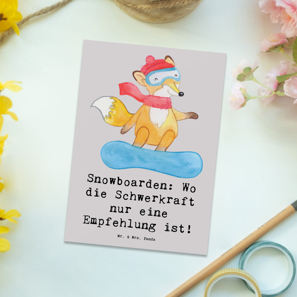 Postkarte Snowboarden: Wo die Schwerkraft nur eine Empfehlung ist! Postkarte, Karte, Geschenkkarte, Grußkarte, Einladung, Ansichtskarte, Geburtstagskarte, Einladungskarte, Dankeskarte, Ansichtskarten, Einladung Geburtstag, Einladungskarten Geburtstag, Geschenk, Sport, Sportart, Hobby, Schenken, Danke, Dankeschön, Auszeichnung, Gewinn, Sportler