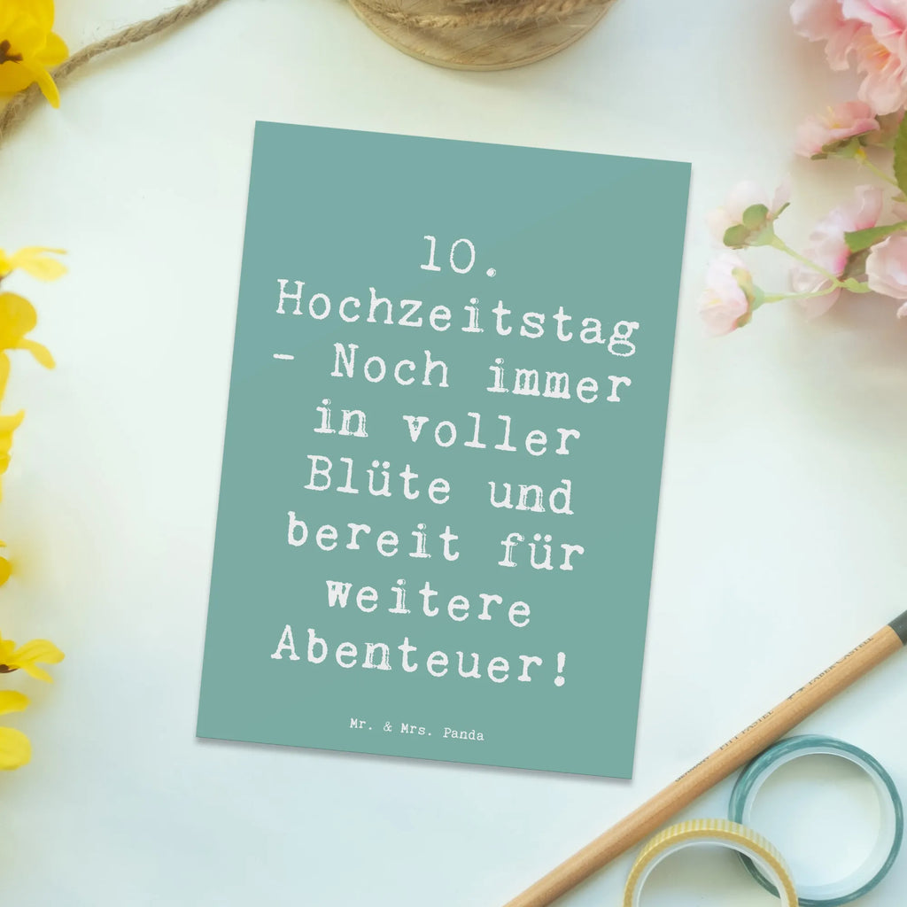 Postkarte Spruch 10. Hochzeitstag Rosenhochzeit Postkarte, Karte, Geschenkkarte, Grußkarte, Einladung, Ansichtskarte, Geburtstagskarte, Einladungskarte, Dankeskarte, Ansichtskarten, Einladung Geburtstag, Einladungskarten Geburtstag, Hochzeit, Hochzeitsgeschenk, Ehe, Hochzeitsfeier, Trauung, Trauungsgeschenk, Hochzeitskarte, Verlobungsfeier, Verlobungsgeschenk, Hochzeitsgeschenkideen, Hochzeitsgeschenke für Brautpaar