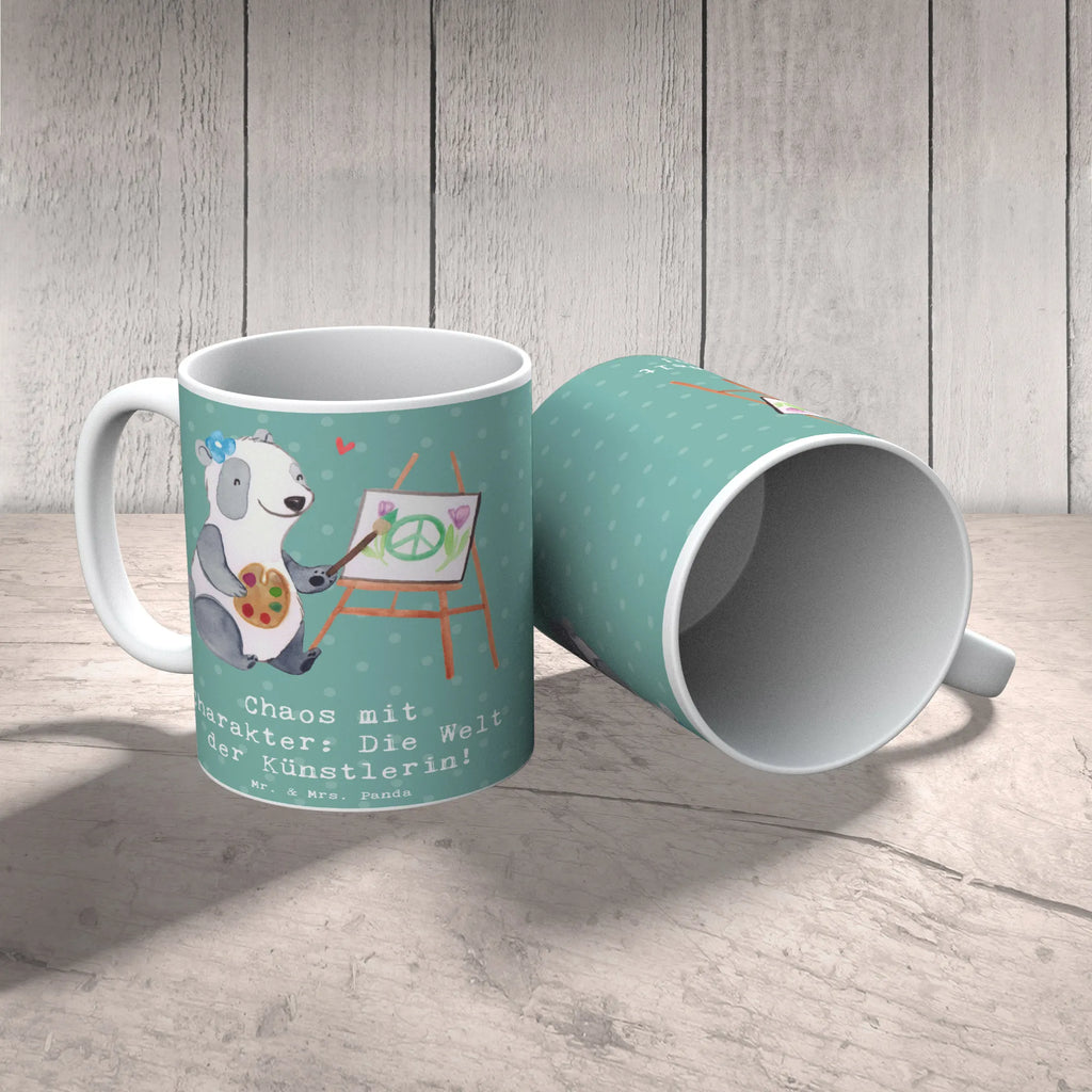 Tasse Künstlerin Chaos Tasse, Kaffeetasse, Teetasse, Becher, Kaffeebecher, Teebecher, Keramiktasse, Porzellantasse, Büro Tasse, Geschenk Tasse, Tasse Sprüche, Tasse Motive, Kaffeetassen, Tasse bedrucken, Designer Tasse, Cappuccino Tassen, Schöne Teetassen, Beruf, Ausbildung, Jubiläum, Abschied, Rente, Kollege, Kollegin, Geschenk, Schenken, Arbeitskollege, Mitarbeiter, Firma, Danke, Dankeschön