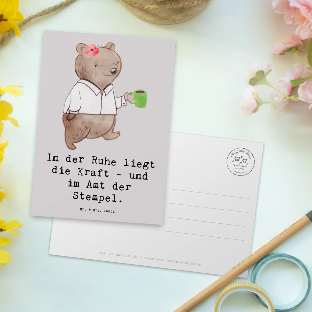 Postkarte Beamtin Kraft Postkarte, Karte, Geschenkkarte, Grußkarte, Einladung, Ansichtskarte, Geburtstagskarte, Einladungskarte, Dankeskarte, Ansichtskarten, Einladung Geburtstag, Einladungskarten Geburtstag, Beruf, Ausbildung, Jubiläum, Abschied, Rente, Kollege, Kollegin, Geschenk, Schenken, Arbeitskollege, Mitarbeiter, Firma, Danke, Dankeschön