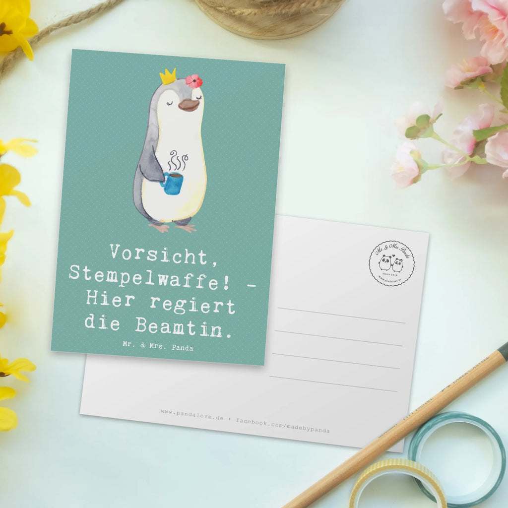 Postkarte Beamtin Stempelwaffe Postkarte, Karte, Geschenkkarte, Grußkarte, Einladung, Ansichtskarte, Geburtstagskarte, Einladungskarte, Dankeskarte, Ansichtskarten, Einladung Geburtstag, Einladungskarten Geburtstag, Beruf, Ausbildung, Jubiläum, Abschied, Rente, Kollege, Kollegin, Geschenk, Schenken, Arbeitskollege, Mitarbeiter, Firma, Danke, Dankeschön