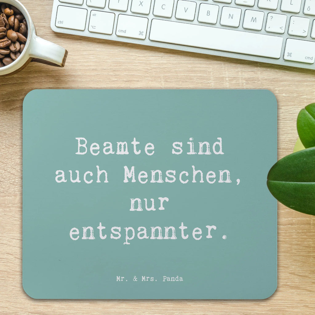 Mauspad Spruch Beamtin Entspannt Mousepad, Computer zubehör, Büroausstattung, PC Zubehör, Arbeitszimmer, Mauspad, Einzigartiges Mauspad, Designer Mauspad, Mausunterlage, Mauspad Büro, Beruf, Ausbildung, Jubiläum, Abschied, Rente, Kollege, Kollegin, Geschenk, Schenken, Arbeitskollege, Mitarbeiter, Firma, Danke, Dankeschön