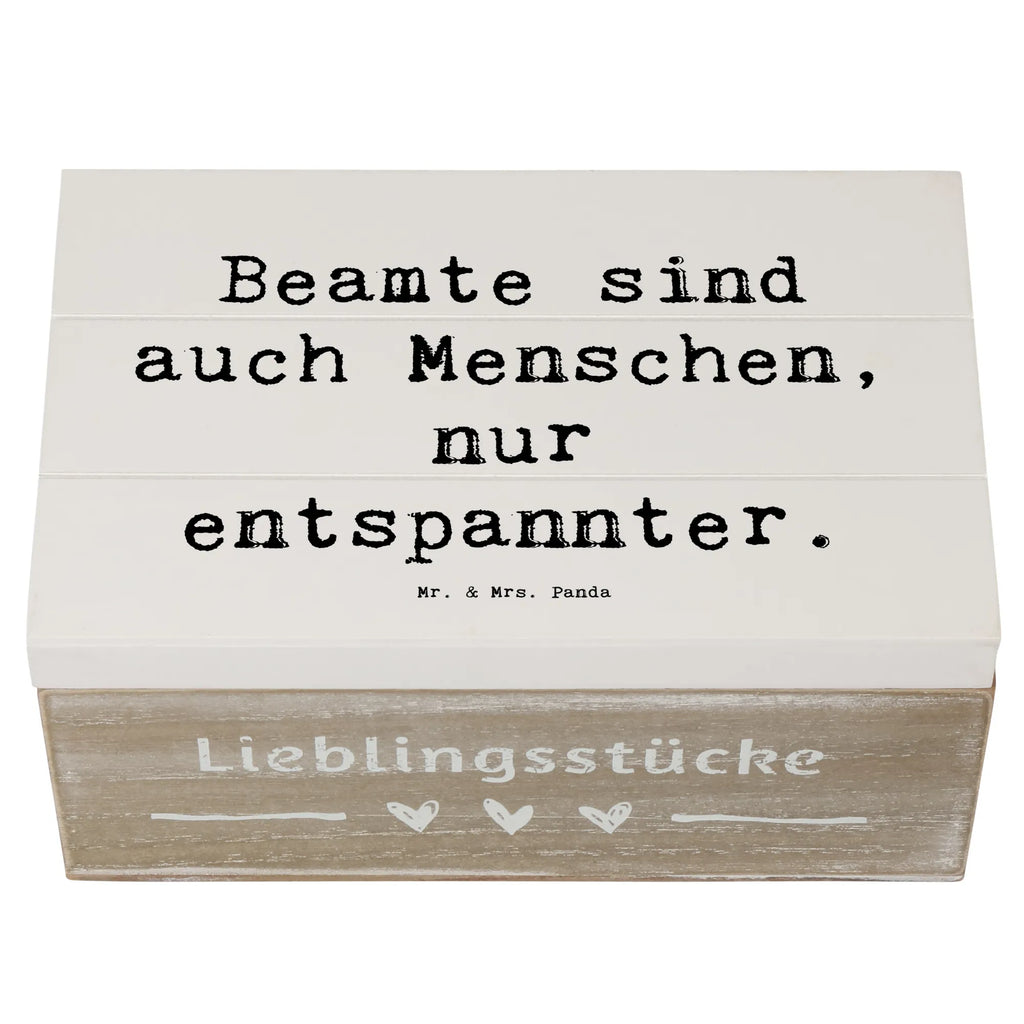 Holzkiste Spruch Beamtin Entspannt Holzkiste, Kiste, Schatzkiste, Truhe, Schatulle, XXL, Erinnerungsbox, Erinnerungskiste, Dekokiste, Aufbewahrungsbox, Geschenkbox, Geschenkdose, Beruf, Ausbildung, Jubiläum, Abschied, Rente, Kollege, Kollegin, Geschenk, Schenken, Arbeitskollege, Mitarbeiter, Firma, Danke, Dankeschön